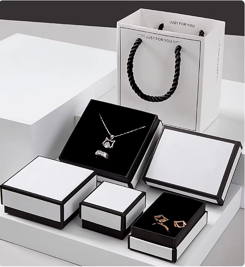 Simple Jewelry Box Earnail Ring Bracelet Necklace Black White Paper Jewelry Display Valentines Day Wedding Gift Packaging Box